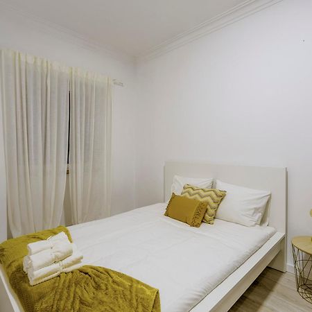 Apartamento Goa Amadora Eksteriør billede