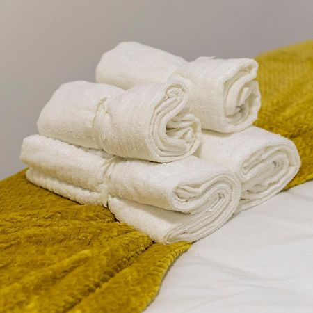 Apartamento Goa Amadora Eksteriør billede