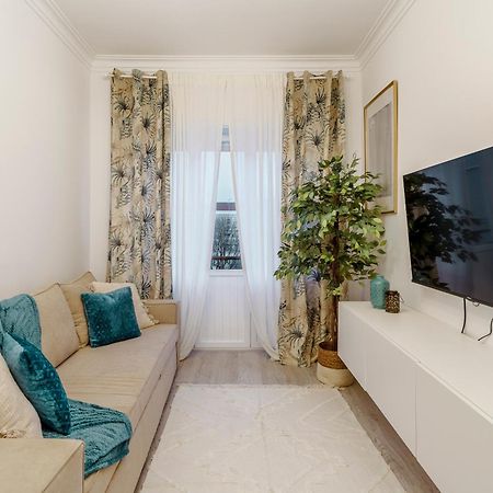 Apartamento Goa Amadora Eksteriør billede